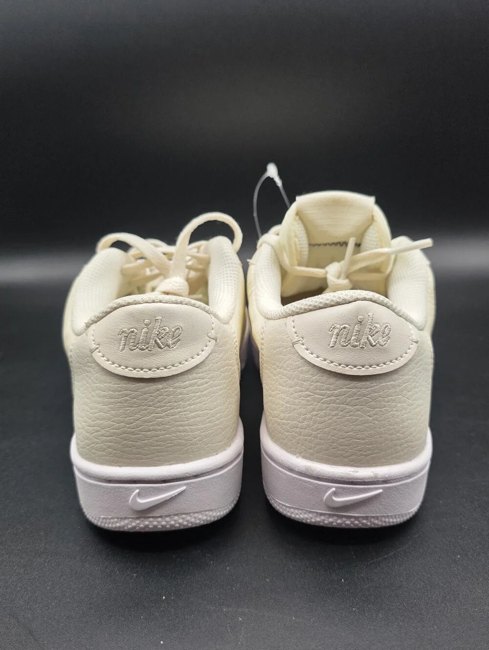 Nike Wmns CourtVintage PRM BeigeWhite WomenCasual Lifestyle Shoes